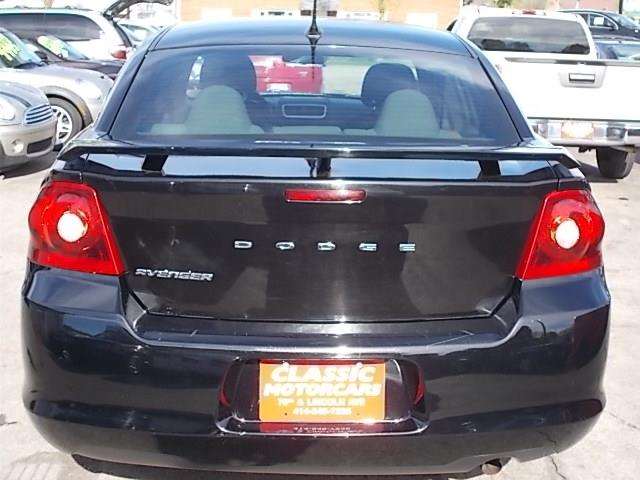 2012 Dodge Avenger SE 4dr Sedan